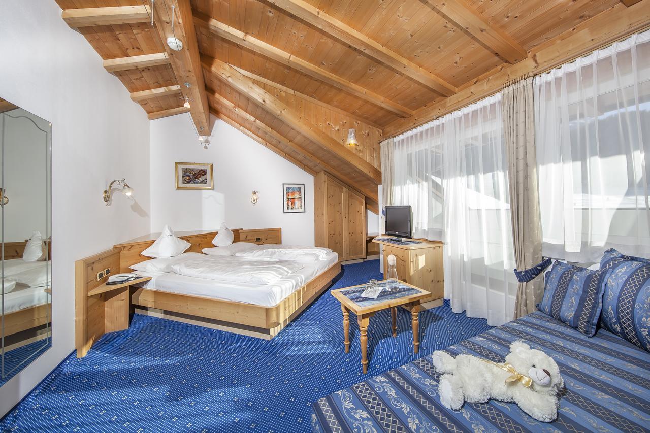 Hotel Garni La Majon à Selva di Val Gardena Extérieur photo